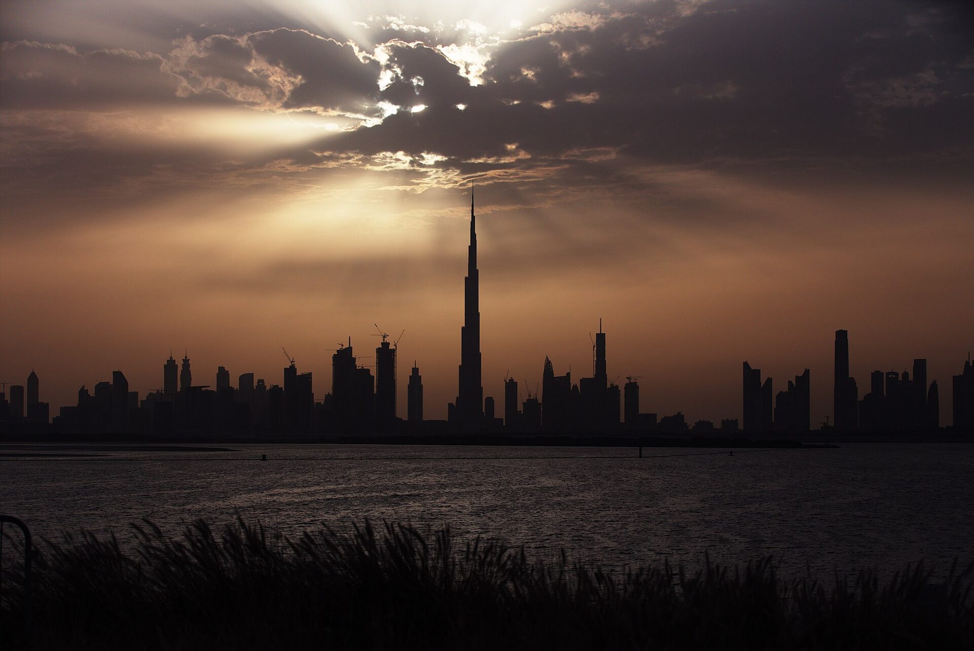 Dubai skyline at dusk with the Burj Khalifa
